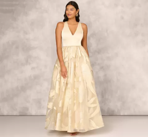 Adrianna Papell Metallic Jacquard Sleeveless Ball Gown With Crinoline Details In Light Gold LIGHTGOLD Discount
